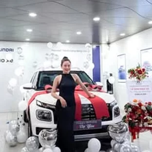 So phiên bản Hyundai: ưu tiên trang bị dùng hằng ngày